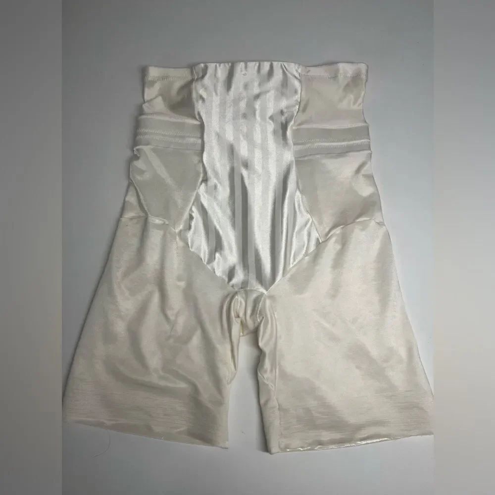 Cupid Women’s Knee High Slim Suit Size 2XL